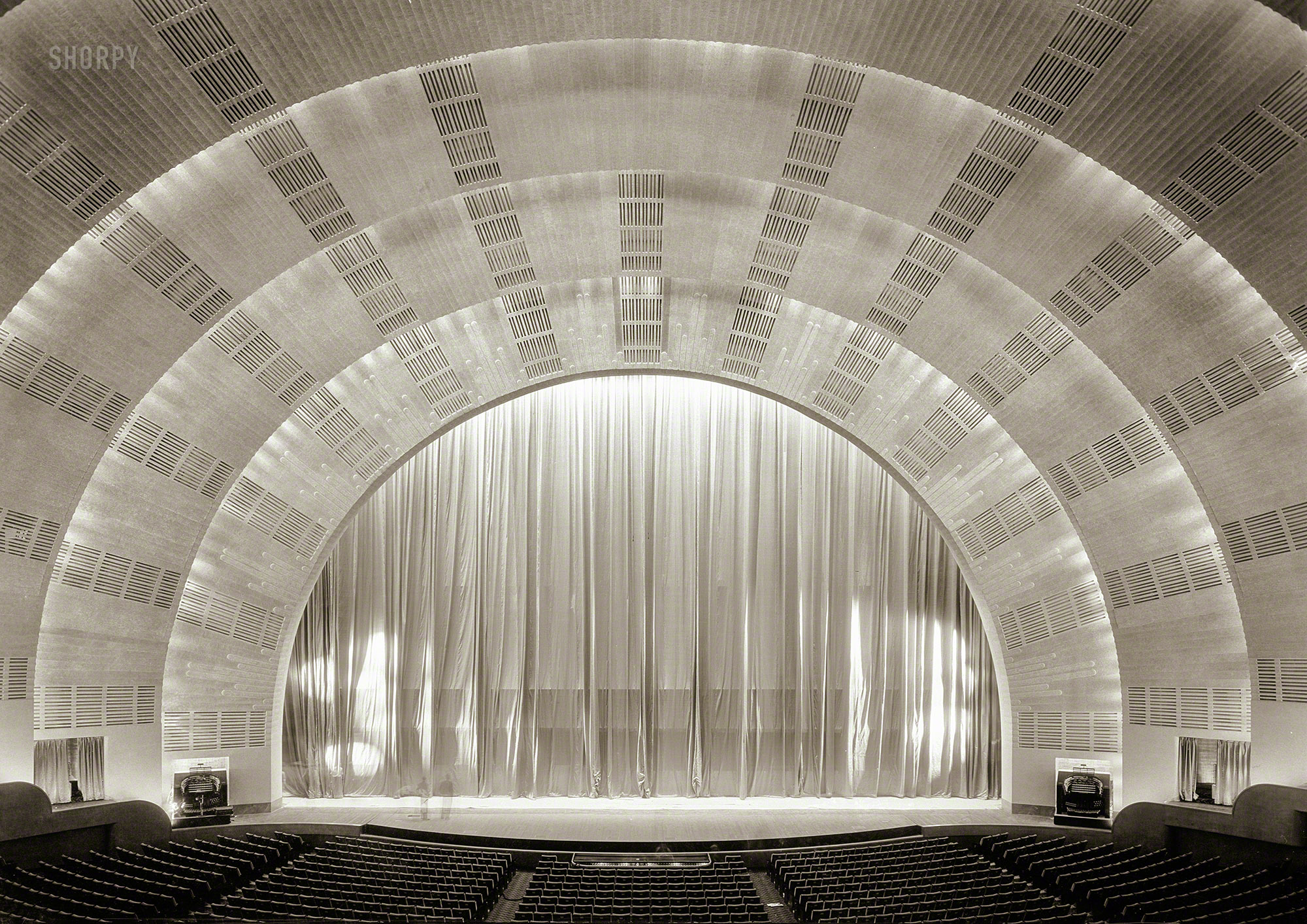 December 7, 1932. "International Music Hall, Radio City, Rockefeller Center, New York. House with curtain down, from main orchestra." Large-format acetate negative by Gottscho-Schleisner. View full size.