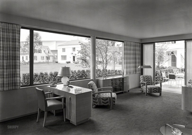 June 12, 1939. "New York World's Fair -- House of Glass. Living room." Large-format acetate negative by Gottscho-Schleisner. View full size.
