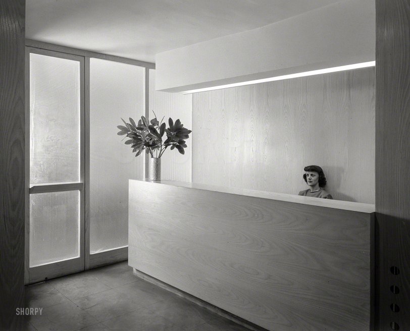 Modern Receptionist: 1948