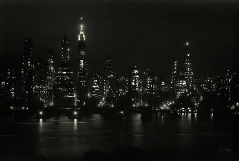Lux Nocturna: 1933