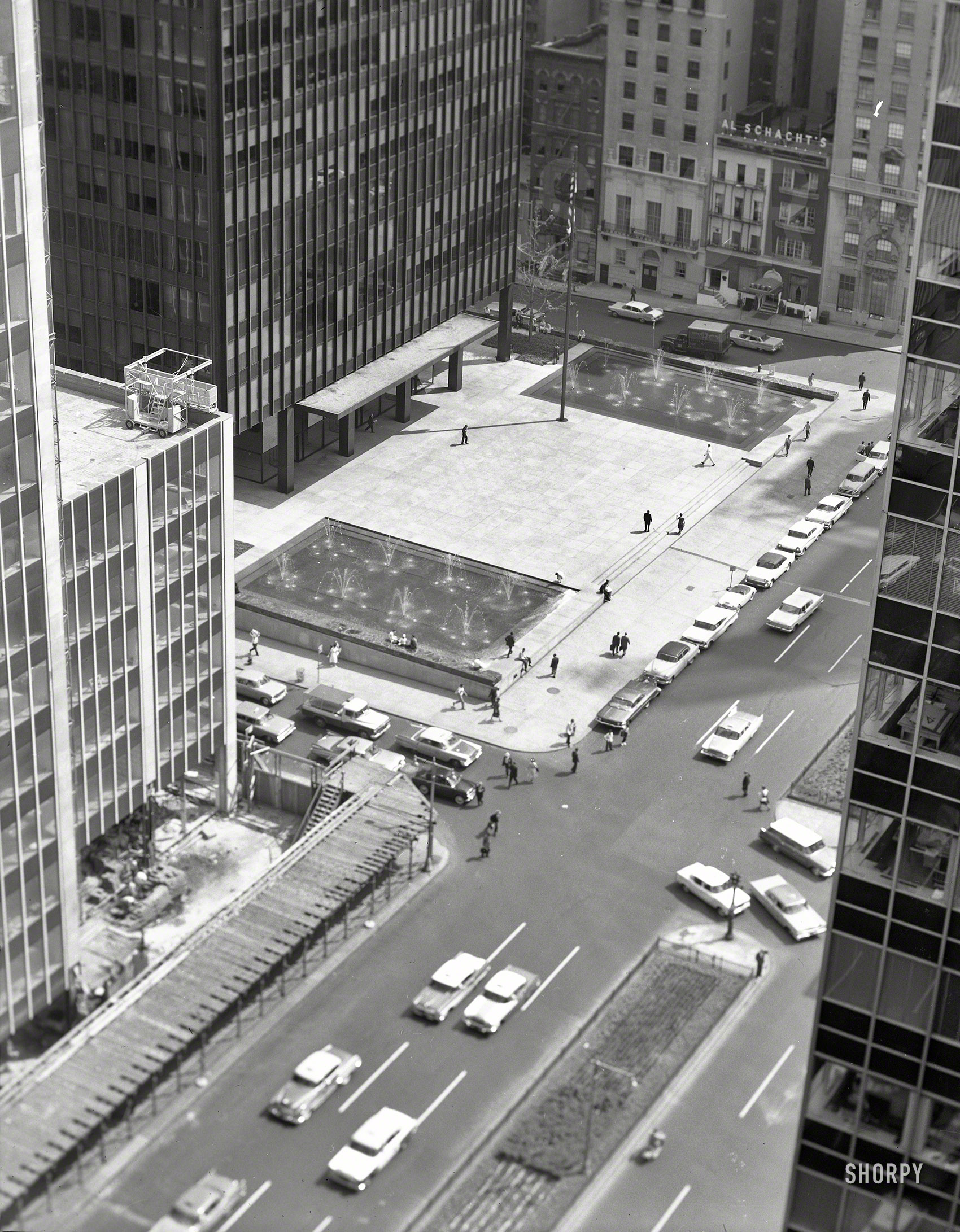 July 8, 1960. "New York City views. Seagram Building plaza, from 400 Park Avenue roof." Large-format negative by Gottscho-Schleisner. View full size.