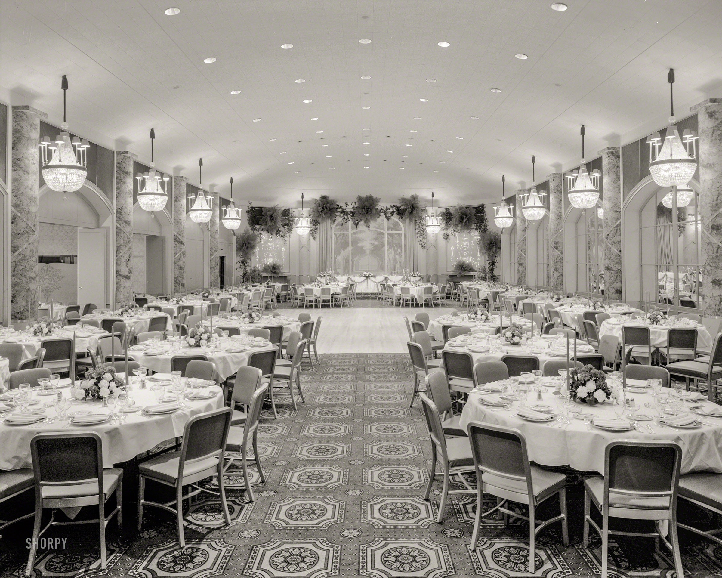 January 25, 1963. "Essex House, New York. Colonnades ballroom." Large-format acetate negative by Gottscho-Schleisner. View full size.