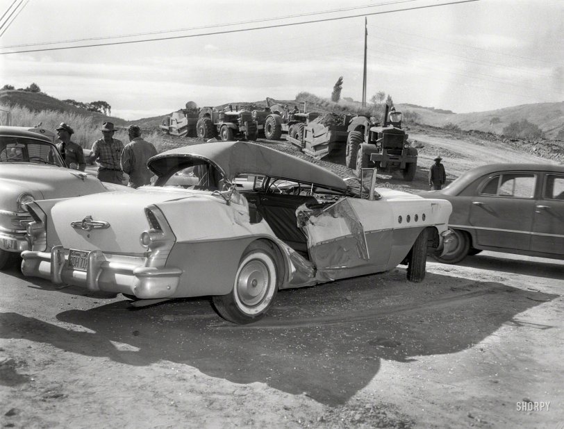 Oakland or vicinity circa 1957. "Road construction accident." And yet another battered Buick. 4x5 acetate negative from the News Archive. View full size.
