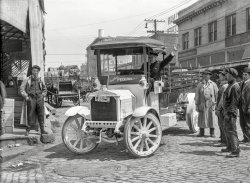 "Truck -- Federal, 1918." Outside the premises of the Serbo-Croatian Produce Company somewhere in San Francisco. 5x7 inch glass negative. View full size.