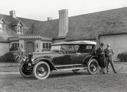 Car & Drivers: 1919