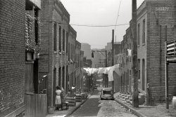 July 1938. "Houses on slum section 'The Hill.' Pittsburgh, Pennsylvania." 35mm nitrate negative by Arthur Rothstein for the Farm Security Administration. View full size.