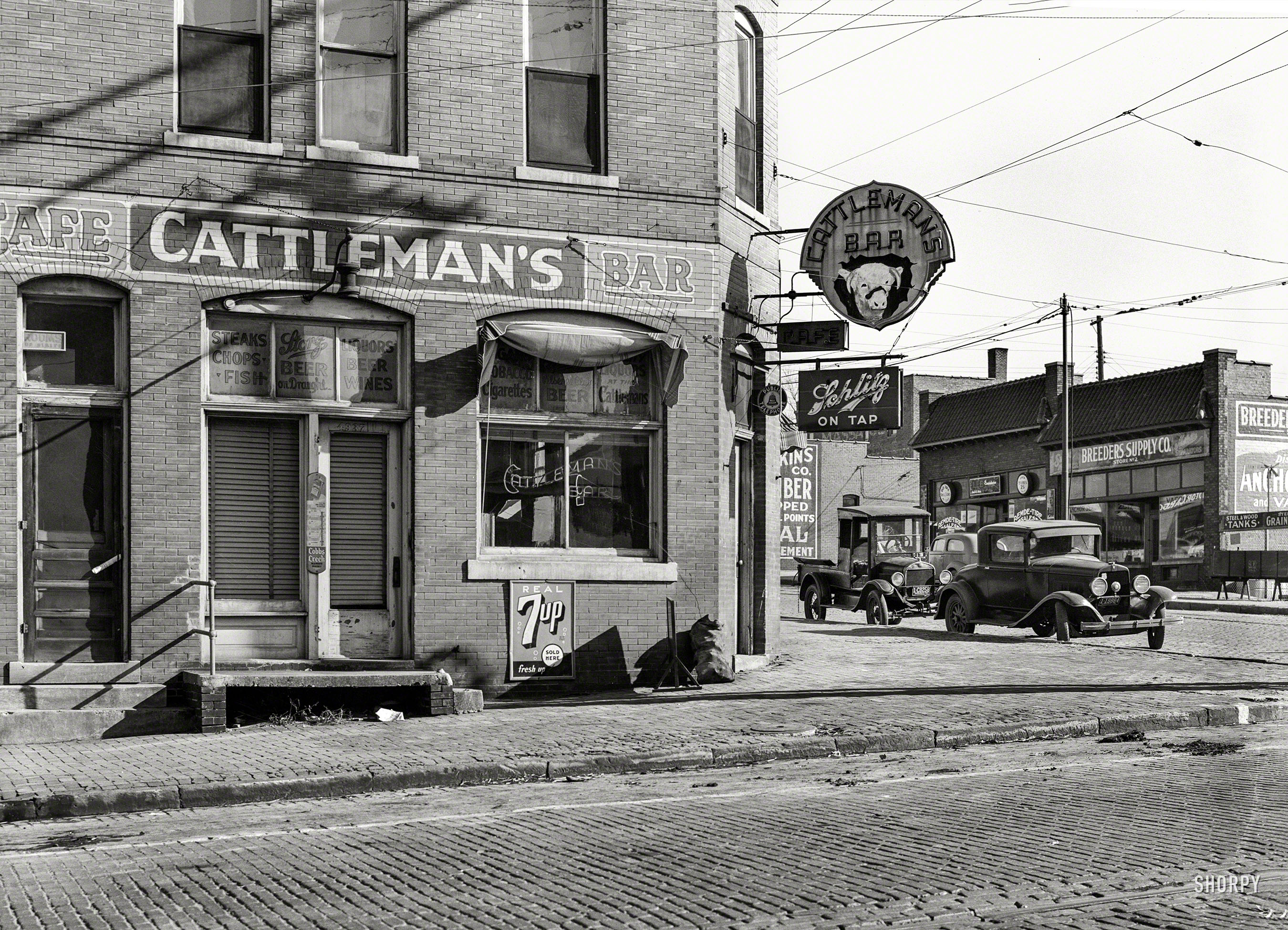November 1938. "Saloon in stockyards district. South Omaha, Nebraska." Photo by John Vachon for the Farm Security Administration. View full size.