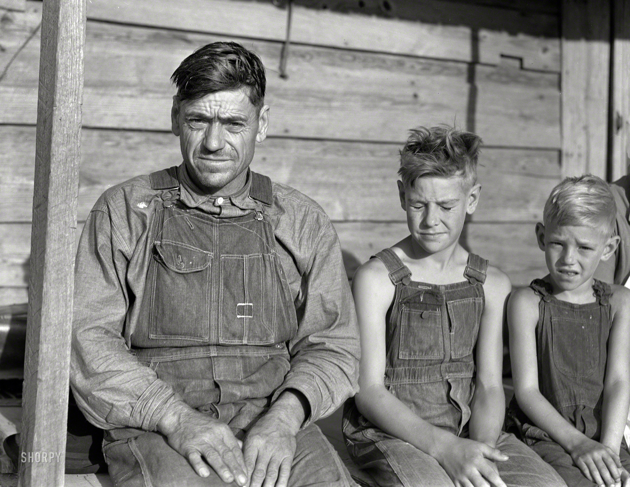 July 1937. "Landless sharecropper families. Sharecropper near Hartwell, Georgia." Photo by Dorothea Lange for the Resettlement Administration. View full size.