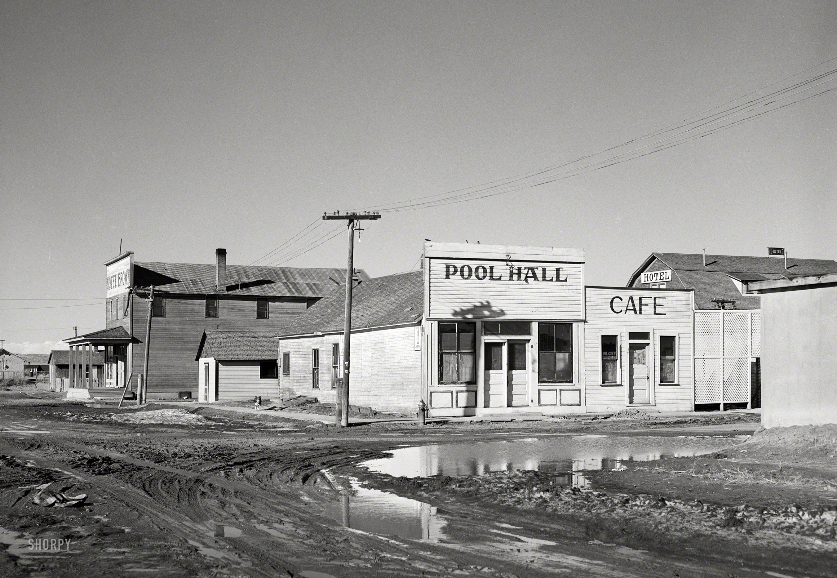 March 1940. "Medicine Bow, Wyoming." Generic medicine, evidently. Photo by Arthur Rothstein for the Farm Security Administration. View full size.