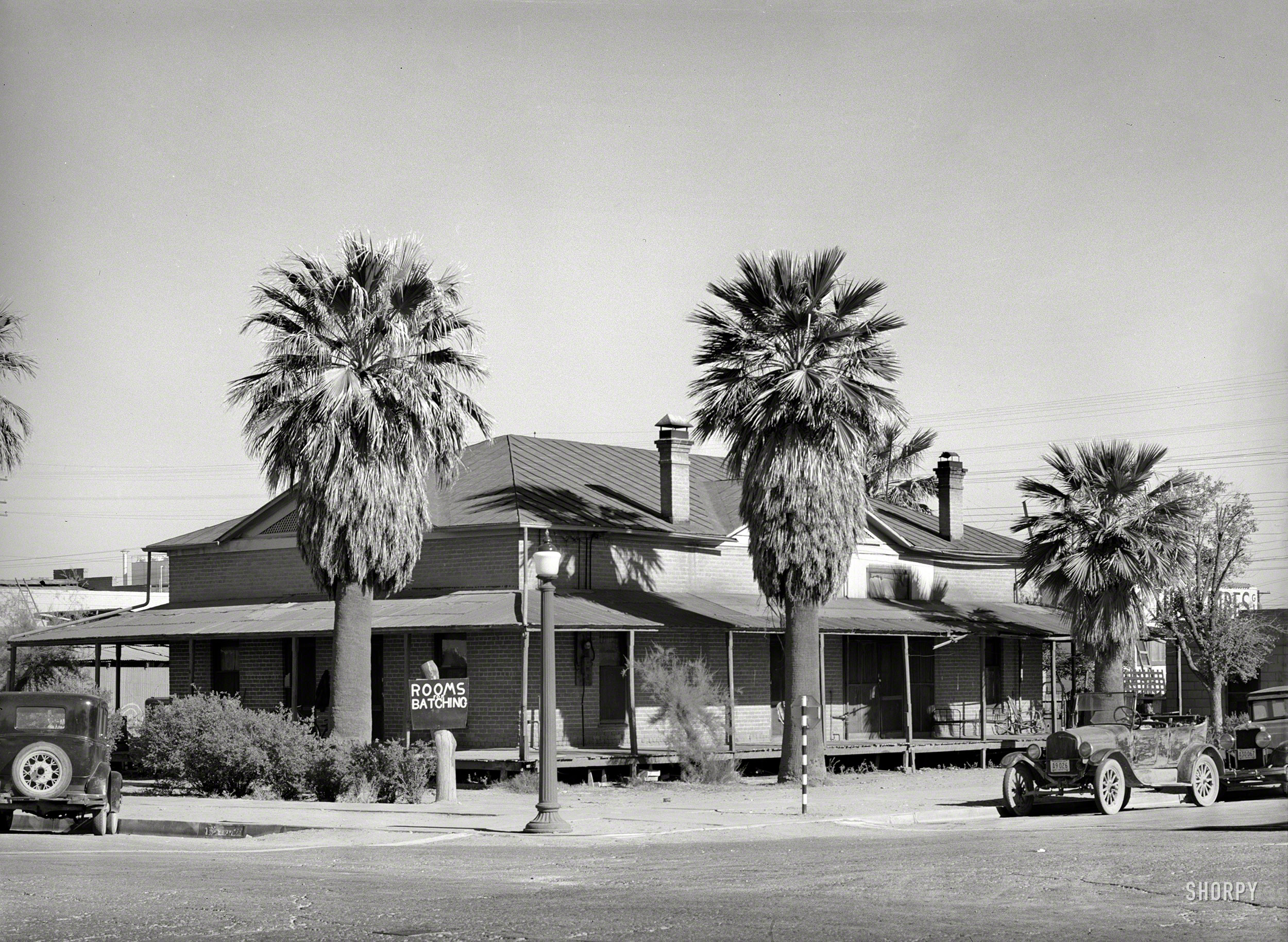 May 1940. "One of the oldest residential buildings in Phoenix, Arizona." Medium format negative by Russell Lee for the Farm Security Admin. View full size.
