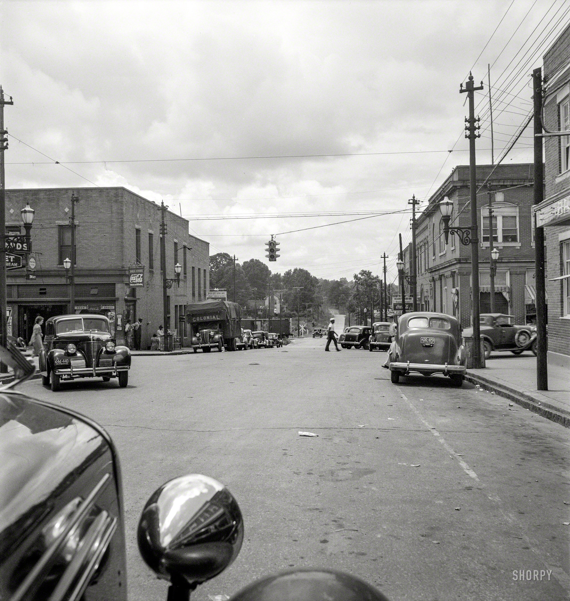 July 1939. "Siler City, North Carolina." Resting place of Aunt Bee. Photo by Dorothea Lange for the Farm Security Administration. View full size.