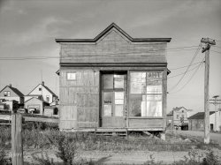 August 1937. "Abandoned saloon. Winton, Minnesota." Medium format nitrate negative by Russell Lee for the Resettlement Administration. View full size.