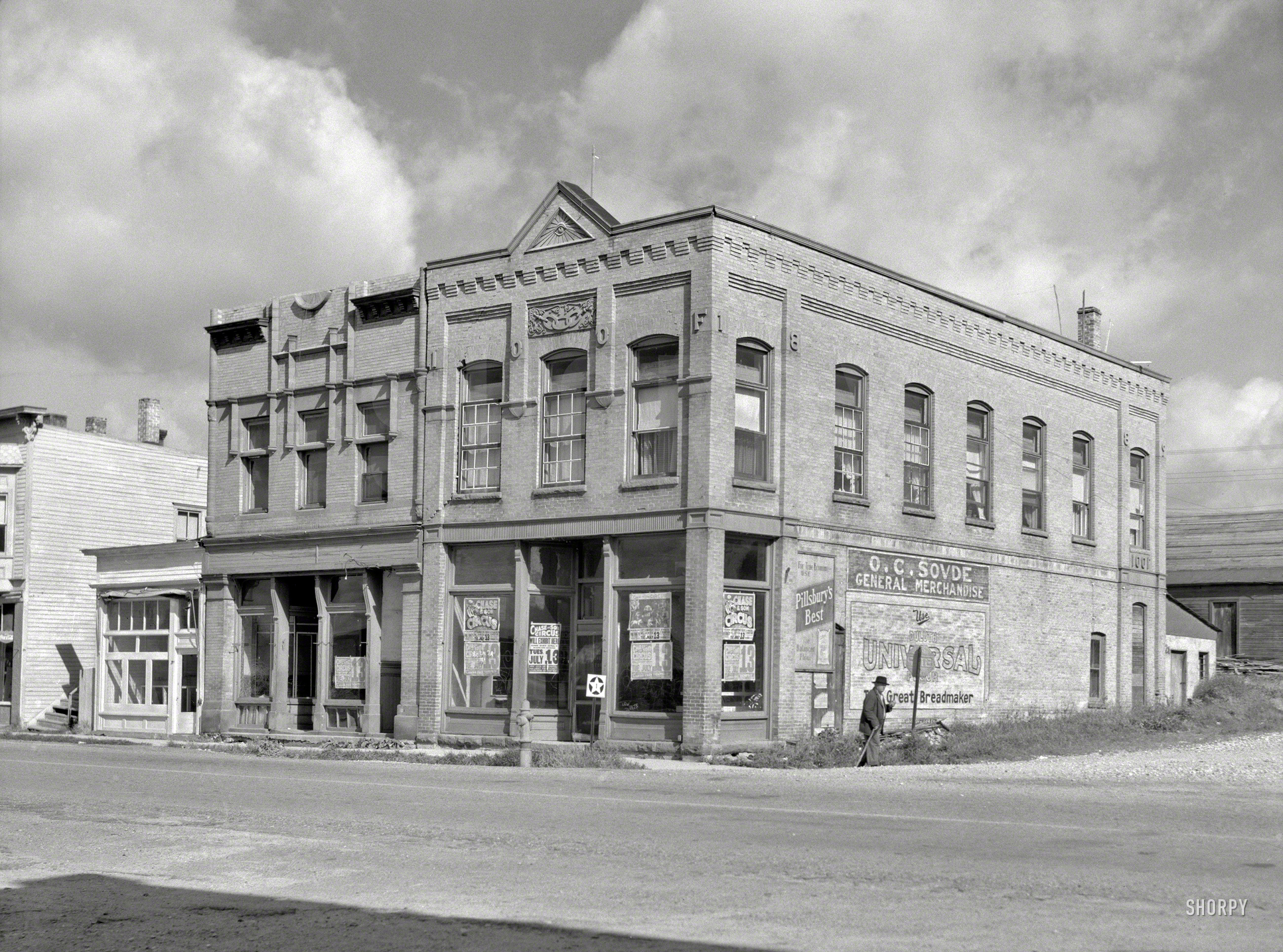 August 1937. "Vacant building. Biwabik, Minnesota." Medium format negative by Russell Lee for the Resettlement Administration. View full size.