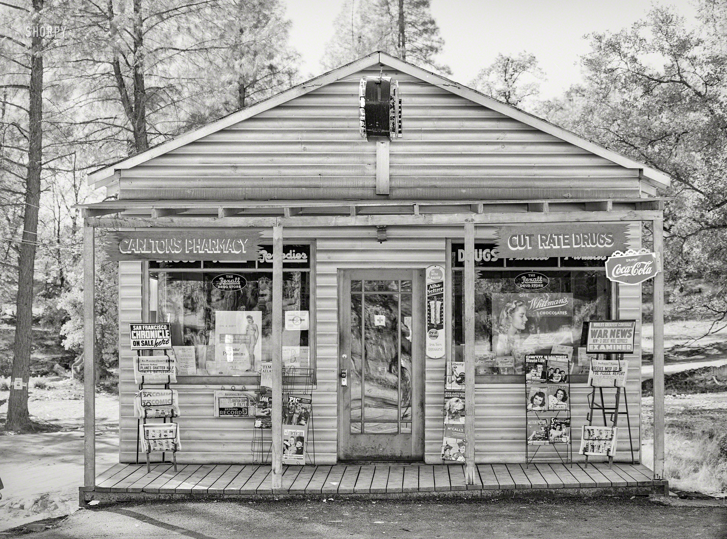 November 1940. "Boomtown store near Shasta Dam construction site, Shasta County, California." Medium format negative by Russell Lee. View full size.