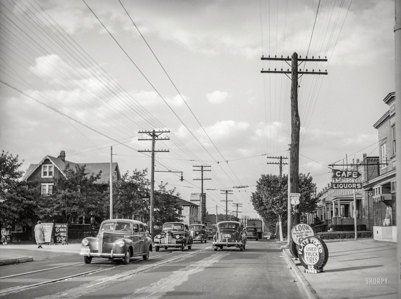 June 1940. "Baltimore-Washington Boulevard. U.S. Highway No. 1. Baltimore, Maryland." Medium format negative by Jack Delano. View full size.
