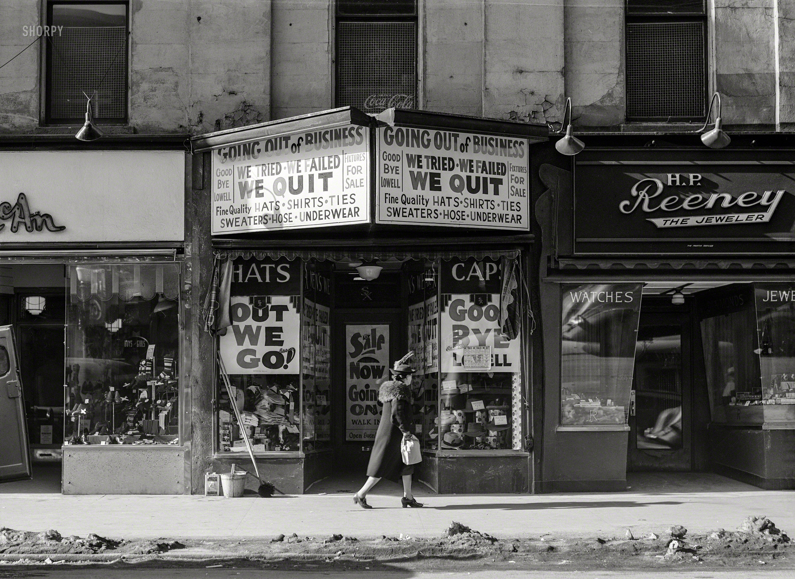 January 1941. "Store going out of business. Lowell, Massachusetts." Acetate negative by Jack Delano for the Farm Security Administration. View full size.