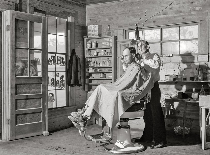 Country Barber: 1941