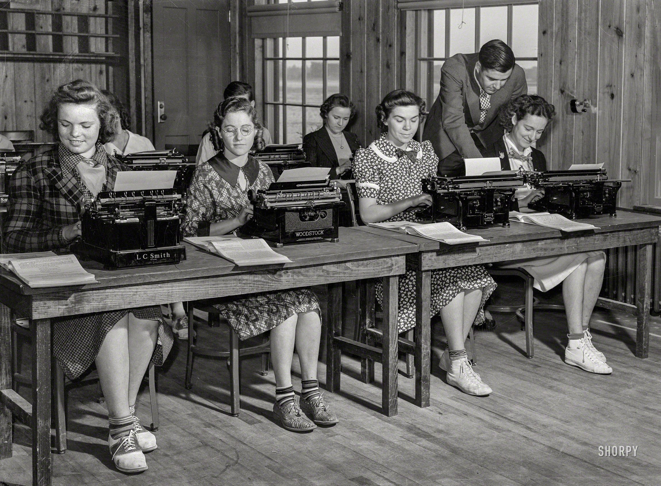 May 1939. "School students in typing class. Ashwood Plantations, South Carolina." Medium format negative by Marion Post Wolcott. View full size.