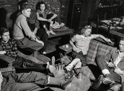 &nbsp; &nbsp; &nbsp; &nbsp; Meanwhile, back in the White Mountains, "Birthplace of American Skiing" --
March 1940. "Skiers from Boston relaxing in lodge at North Conway, New Hampshire." Medium format acetate negative by Marion Post Wolcott. View full size.