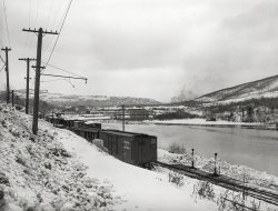 March 1940. "Berlin, New Hampshire -- paper mill town inhabited largely by French-Canadians and Scandinavians." Medium format negative by Marion Post Wolcott. View full size.