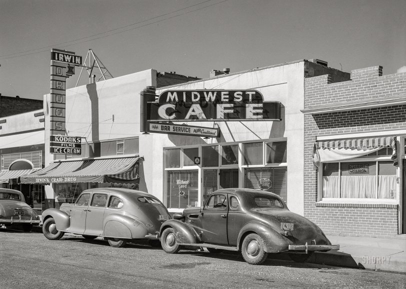 Midwest Cafe: 1941