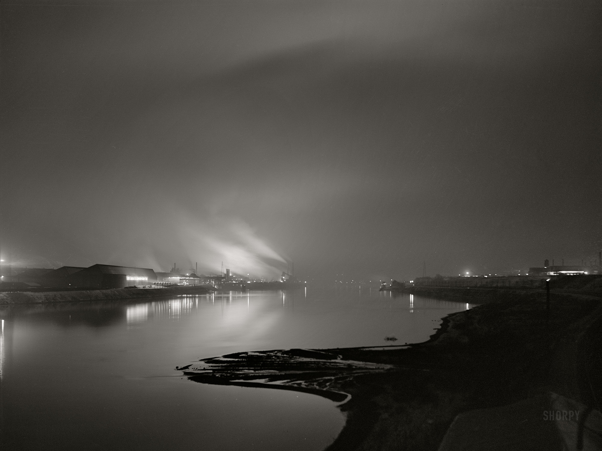 January 1941. "Aliquippa, Pennsylvania. Jones and Laughlin steel mill -- Ohio River." Acetate negative by John Vachon for the Farm Security Administration. View full size.