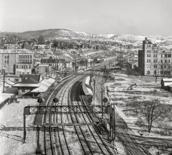 Frosted Depot: 1941