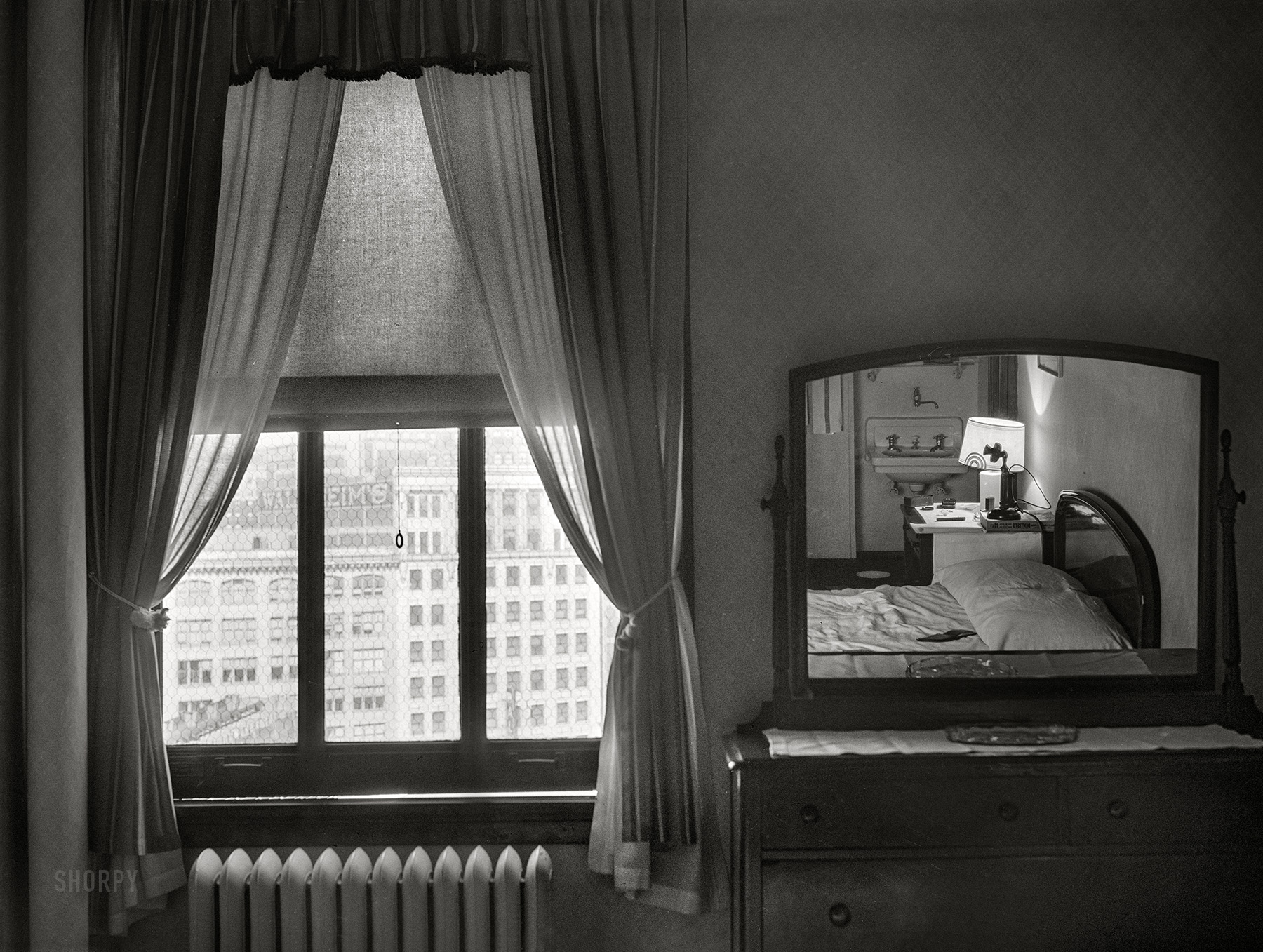 June 1941. "Untitled (Hotel room, Milwaukee, Wisconsin)." Medium format acetate negative by John Vachon for the Farm Security Administration. View full size.