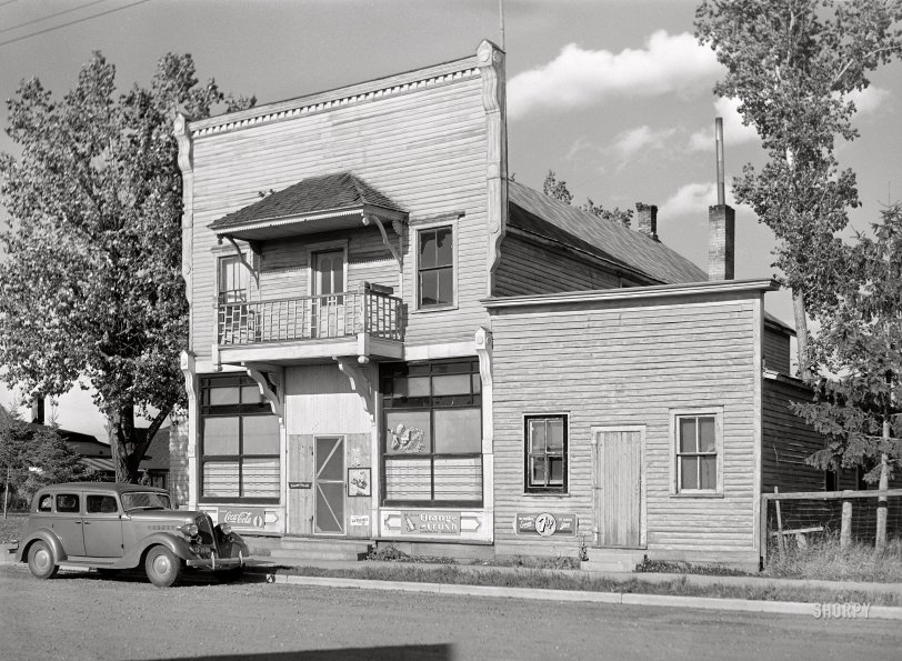 August 1941. "Building in Ewen, Michigan, former lumber town on the Upper Peninsula." Acetate negative by John Vachon for the Farm Security Administration. View full size.