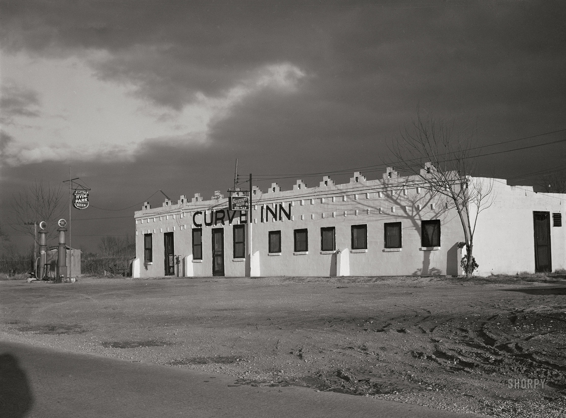 February 1942. "Union County, Missouri. Roadhouse." Fill 'er up with Hyde Park! Medium format acetate negative by John Vachon for the Office of War Information. View full size.