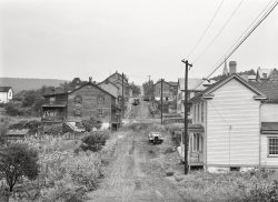 August 1940. "Mauch Chunk, Pennsylvania. Small historic coal mining town in the Lehigh Valley. Houses in East Mauch Chunk." Acetate negative by Jack Delano. View full size.