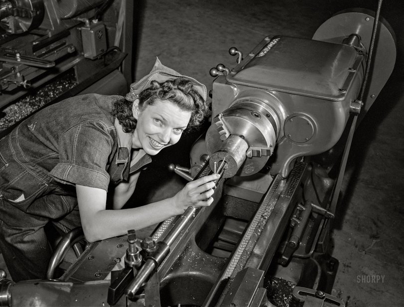 June 1942. "Knoxville, Tennessee (Tennessee Valley Authority). Teen-age boys and girls train for defense work made possible by TVA at a National Youth Administration school." Acetate negative by Arthur Rothstein for the U.S. Foreign Information Service. View full size.
