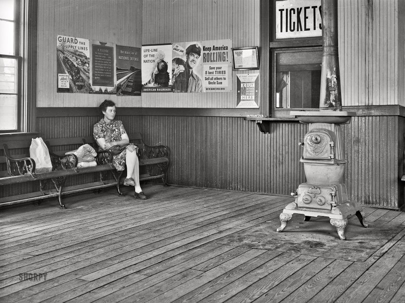 April 1943. "San Augustine, Texas. Story of a small town. The waiting room in the railroad station." Acetate negative by John Vachon for the Office of War Information. View full size.
