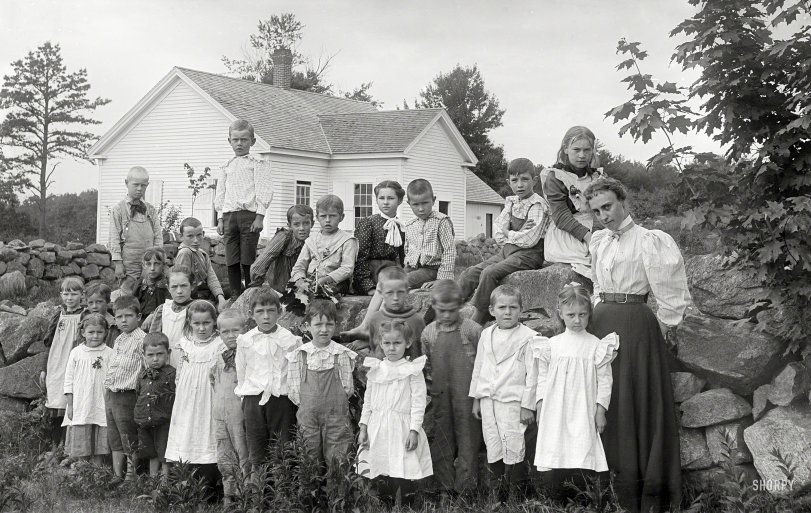Little White Schoolhouse: 1900