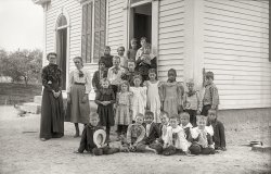 Class Photo: 1900