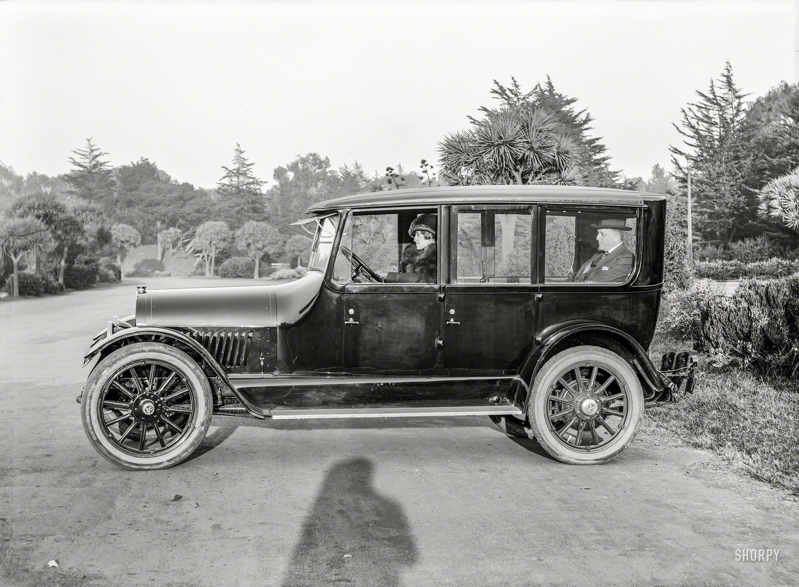 San Francisco circa 1917. "Cole Eight Toursedan at Golden Gate Park." Latest epistle in the Shorpy Bible of Brobdingnagian Broughams. View full size.