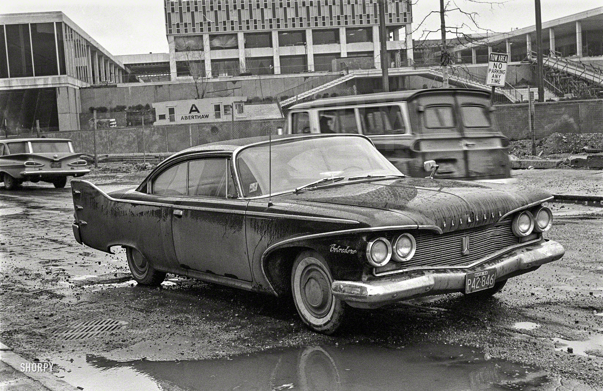 "1960 Plymouth Belvedere hardtop on Boston street, 1964." Along with a gull-winged 1959 Chevrolet wagon, latest specimens in the Shorpy Bestiary of Baroque Barouches. 35mm negative, photographer unknown. View full size.