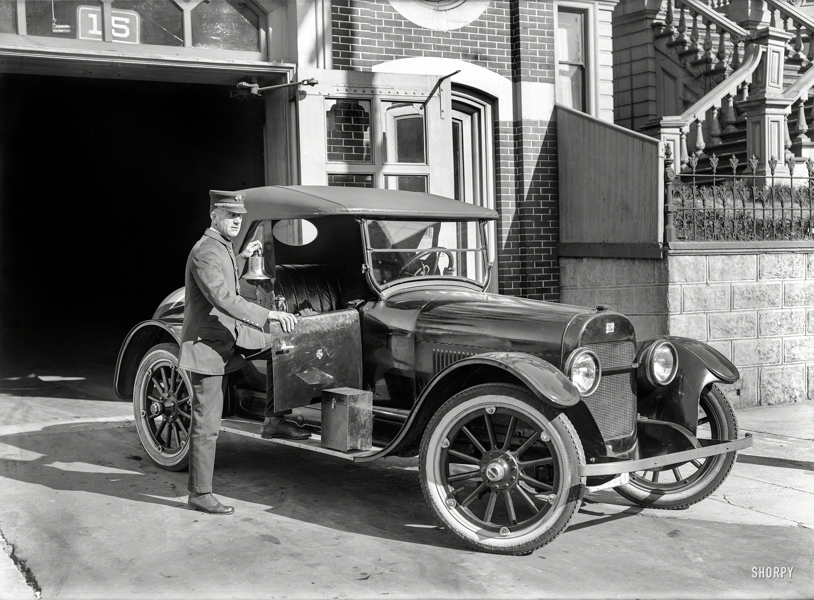 San Francisco, 1922. "Buick roadster at California Street firehouse." If we ride along, can we ring the bell? 5x7 glassneg by Christopher Helin. View full size.