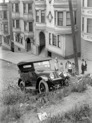 Sidewalks Are for Sissies: 1920