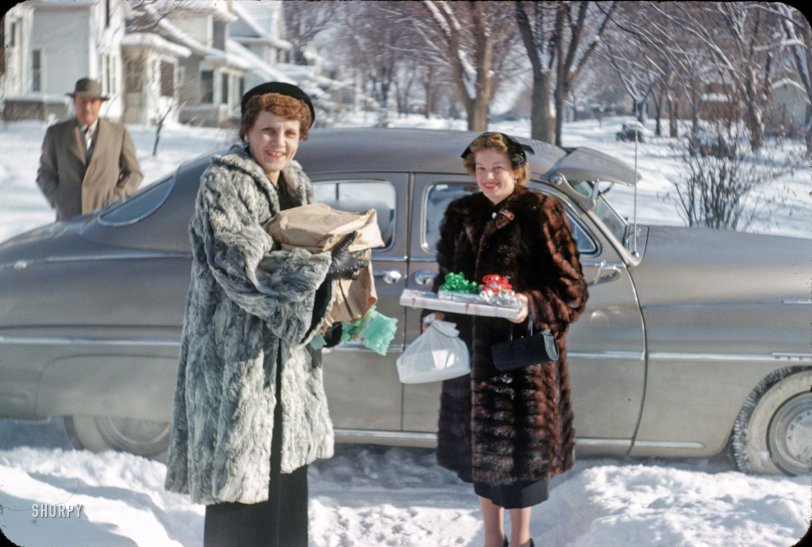 "Bill, Emily &amp; E.S. - Dec 25 1951." It's beginning to look a lot like Christmas in this latest episode of Minnesota Kodachromes. Photo by Hubert Tuttle. Full size.
