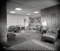 1956. "Hayes residence, Kessler Lake Drive, Dallas. Bedroom to adjoining office." Our third look at car dealer Earl Hayes' contemporary cottage. Photo by Maynard L. Parker for House Beautiful. Source: Huntington Library. View full size.