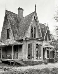 Alabama Gothic: 1939