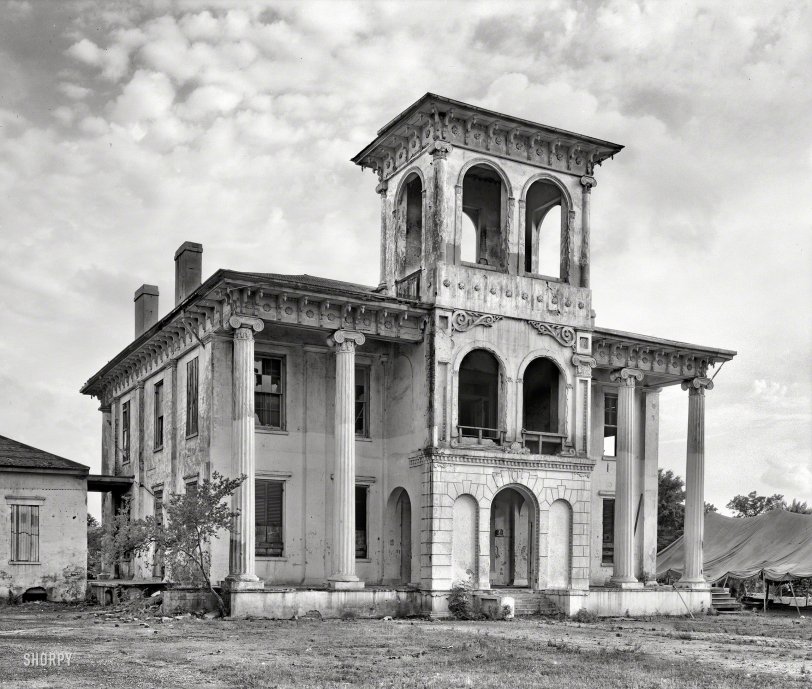 Drish House: 1939
