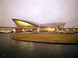 New York circa 1963. "Trans World Airlines Terminal, Idlewild Airport. Eero Saarinen, architect." Photo by Balthazar Korab. View full size.