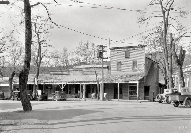 Weaverville: 1934