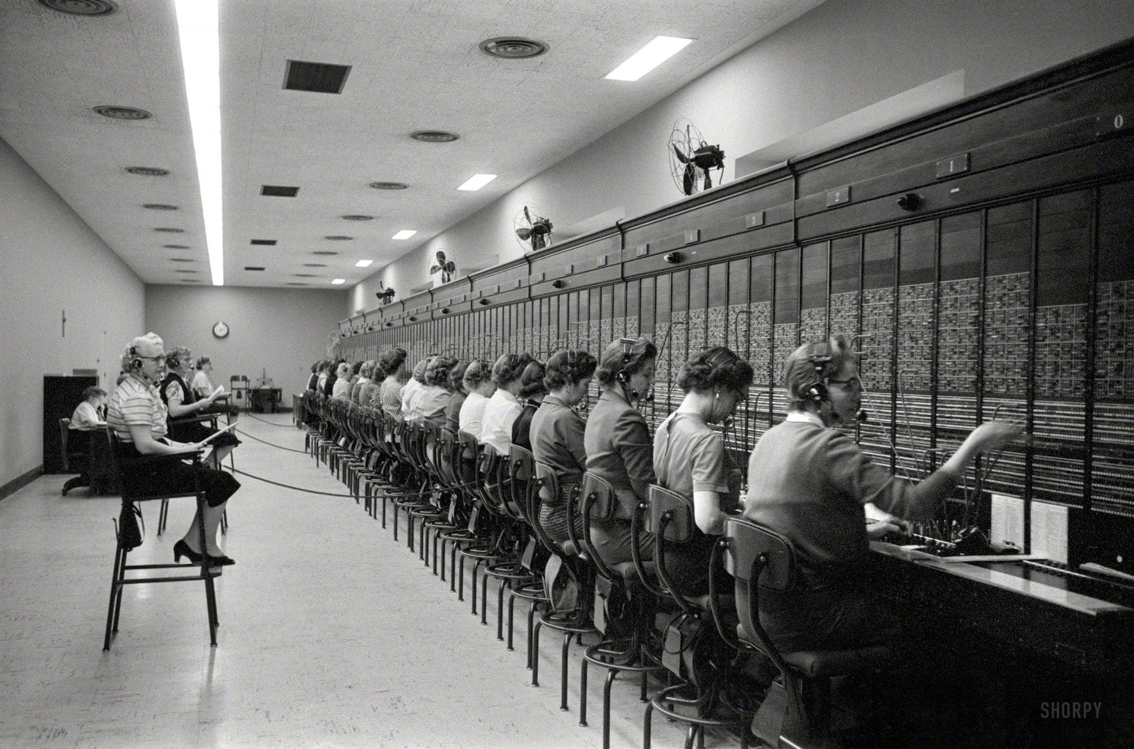 January 27, 1959. Washington, D.C. "Women working at the U.S. Capitol switchboard. An average of 50,000 calls are placed through the board daily." Photo by Marion Trikosko for U.S. News & World Report. View full size.