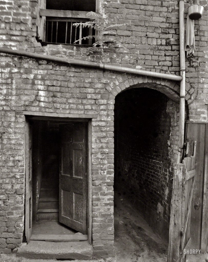 The Telltale Door: 1931