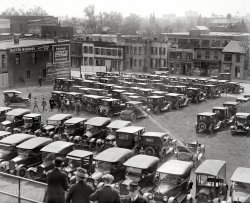 Auto Parking 25¢: 1923