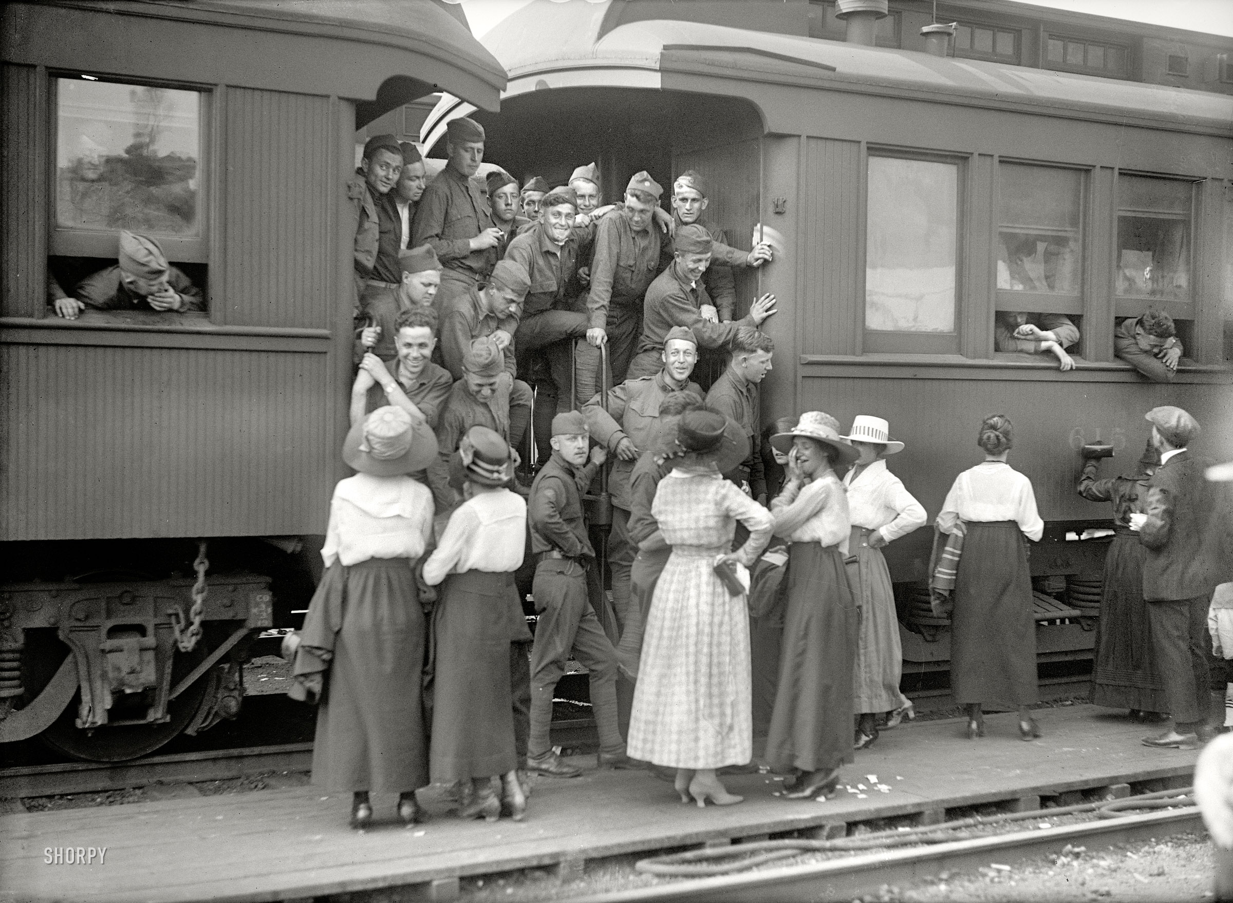 1919. "U.S. Army -- return of soldiers to Washington, D.C." Harris & Ewing Collection glass negative. View full size.