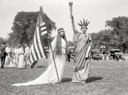 Washington, D.C., 1919. "Fourth of July tableau on the Ellipse -- 'Columbia,' 'Liberty' and dancers." Harris & Ewing Collection glass negative. View full size.